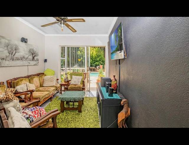 3 BEDROOM HOUSE FOR SALE IN VAALPARK